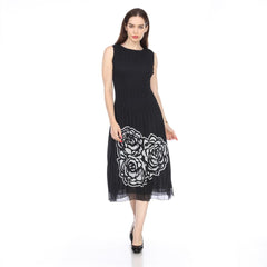 Elegant Pleated Floral Midi Dress – Black, Blue & Berry
